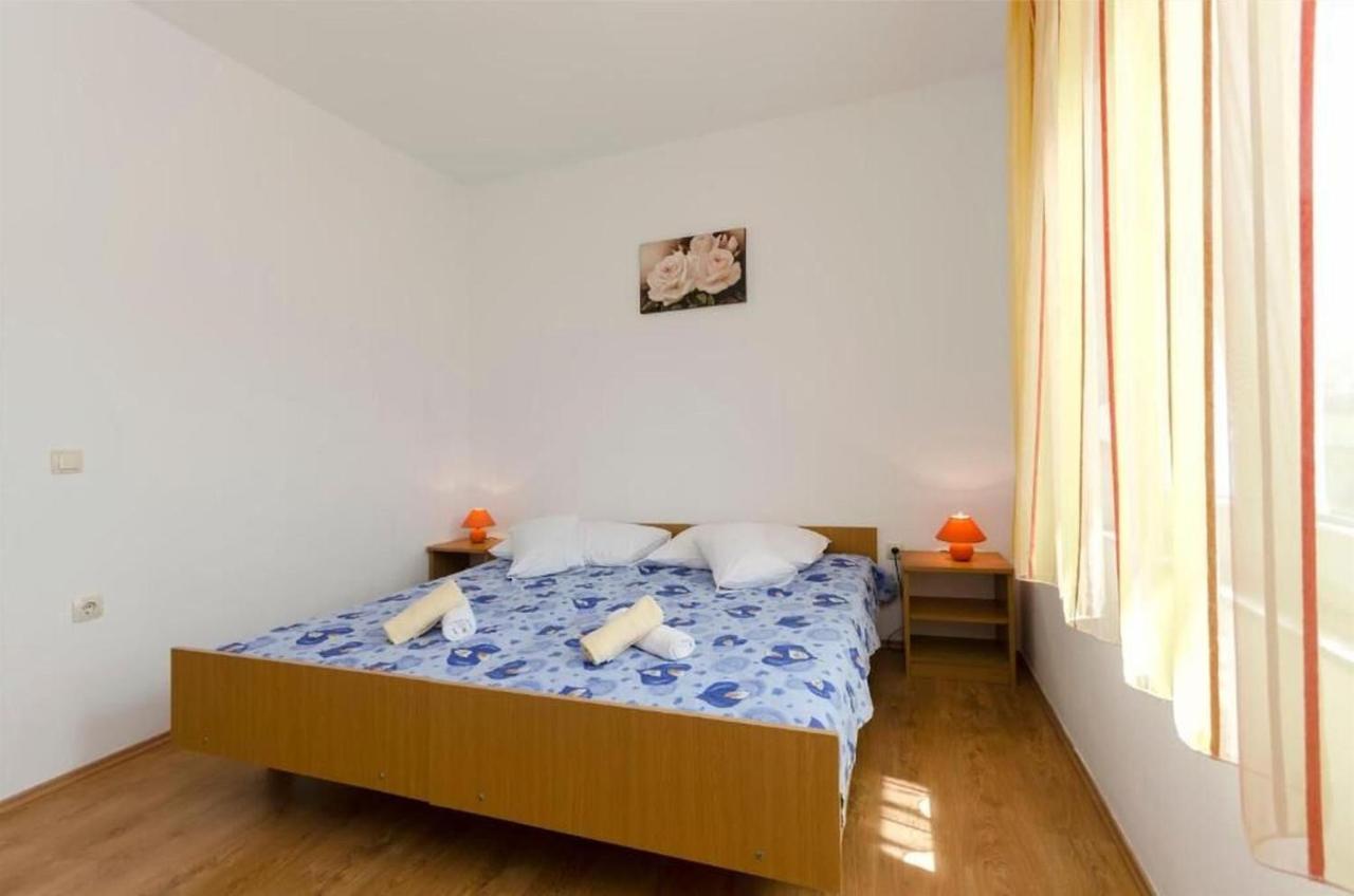 Apartments Anastazija فوديس المظهر الخارجي الصورة